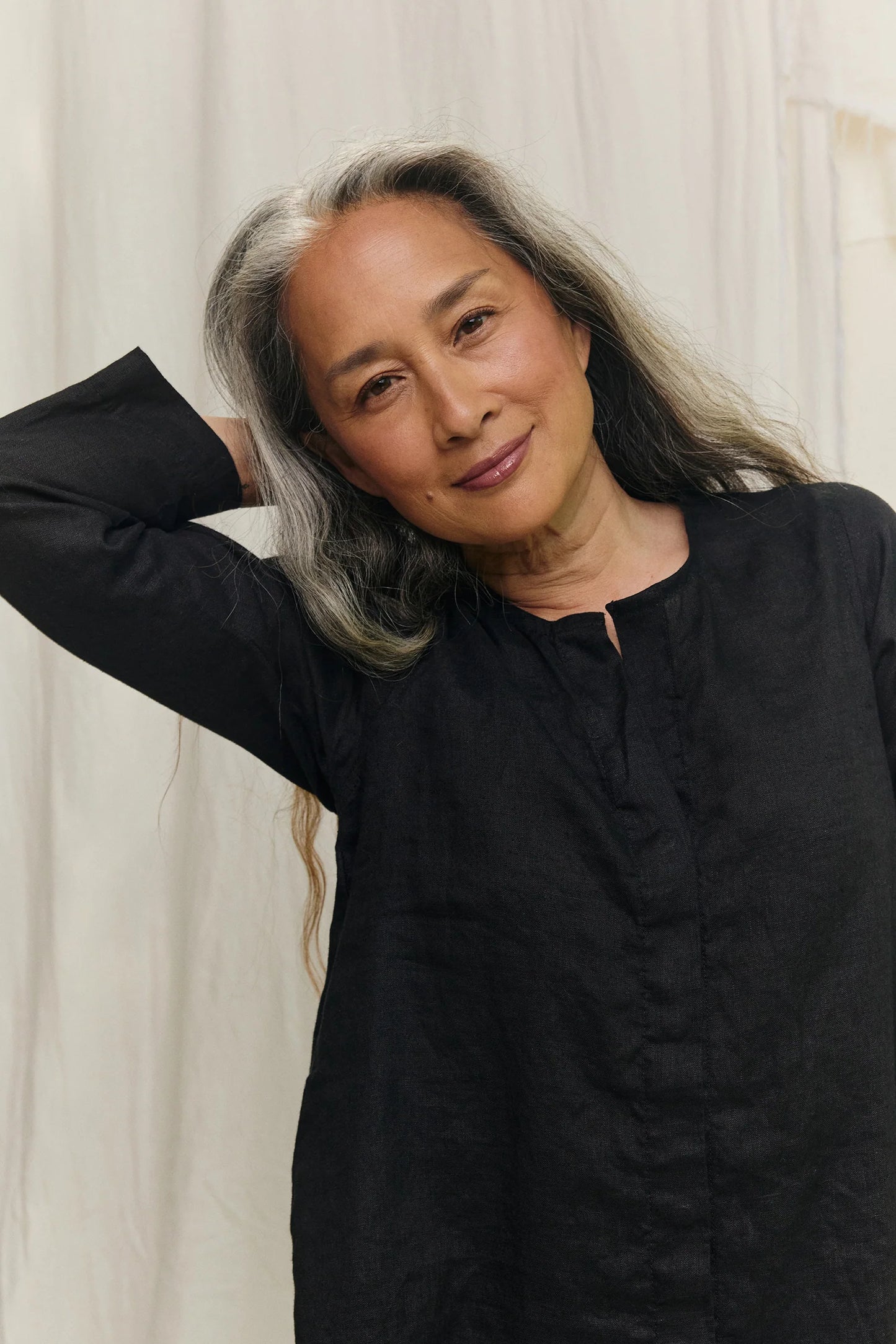 Long Sleeve Kara Snap Top in Lightweight Linen