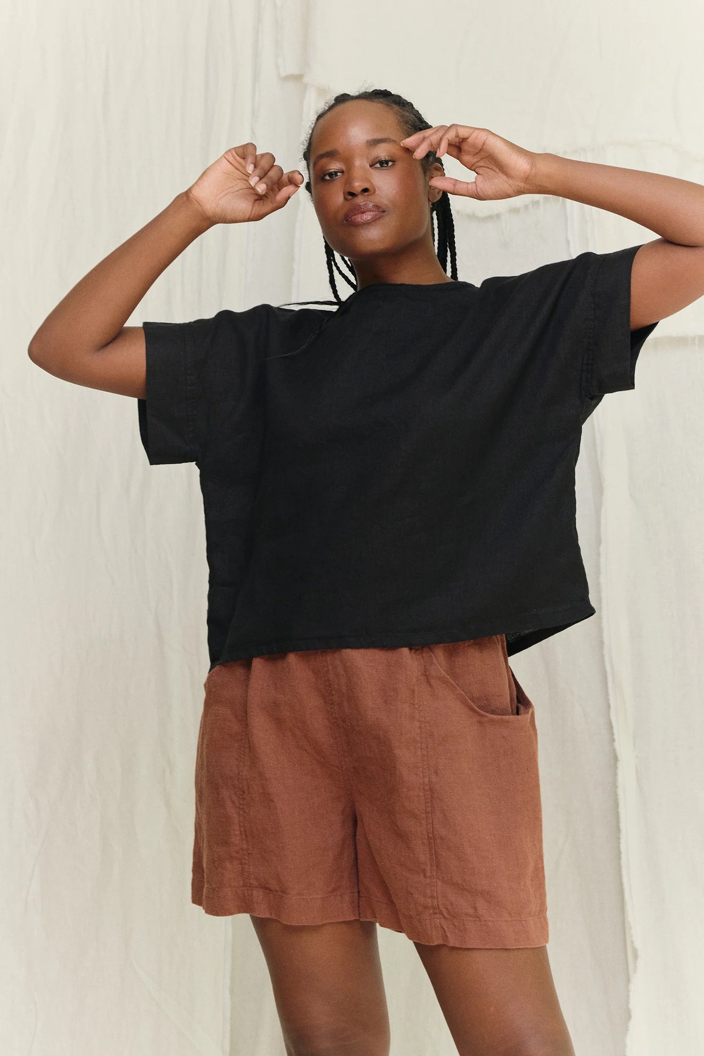 Georgia Tee in Lightweight Linen