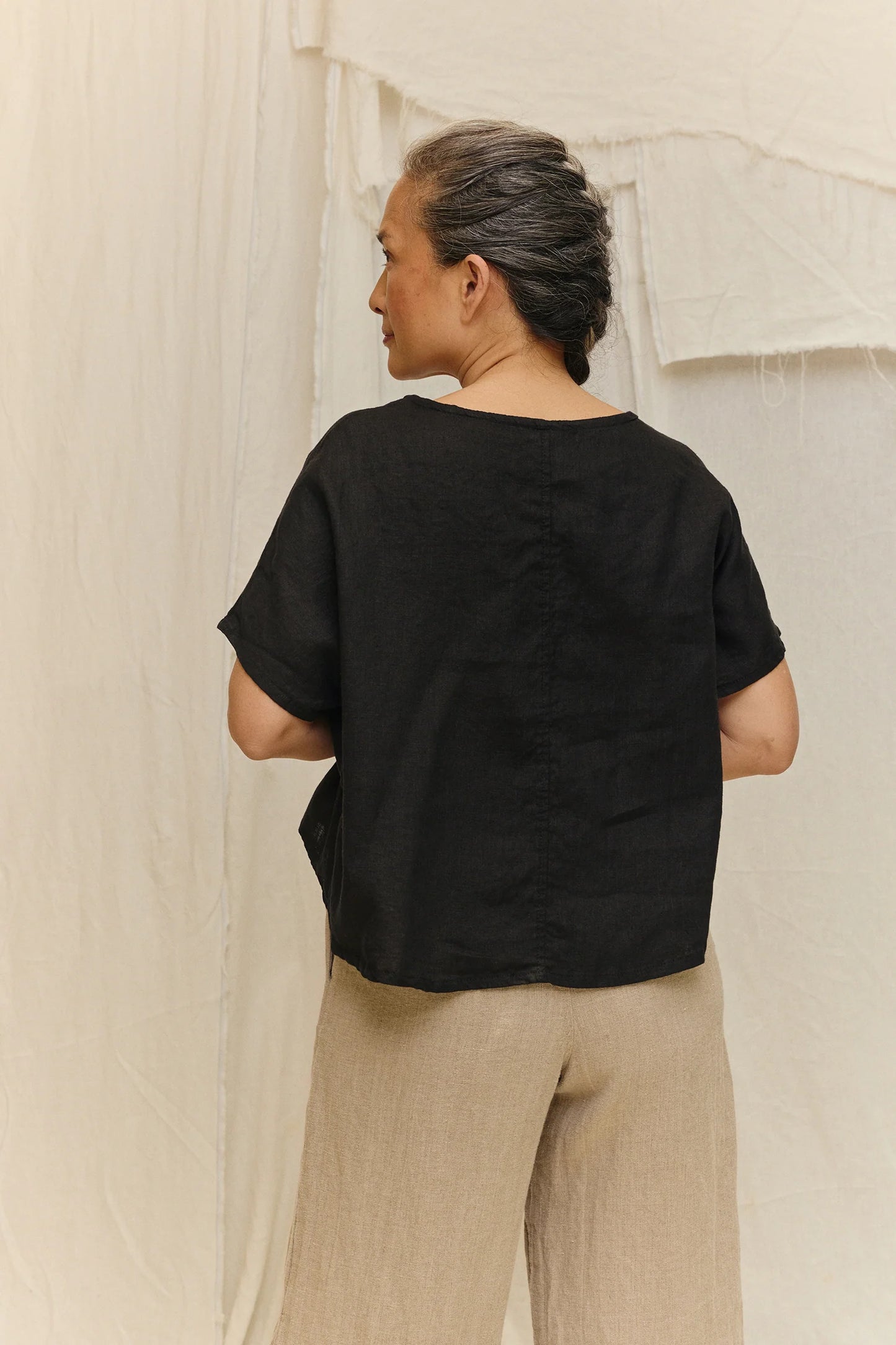Linn Tee in Lightweight Linen