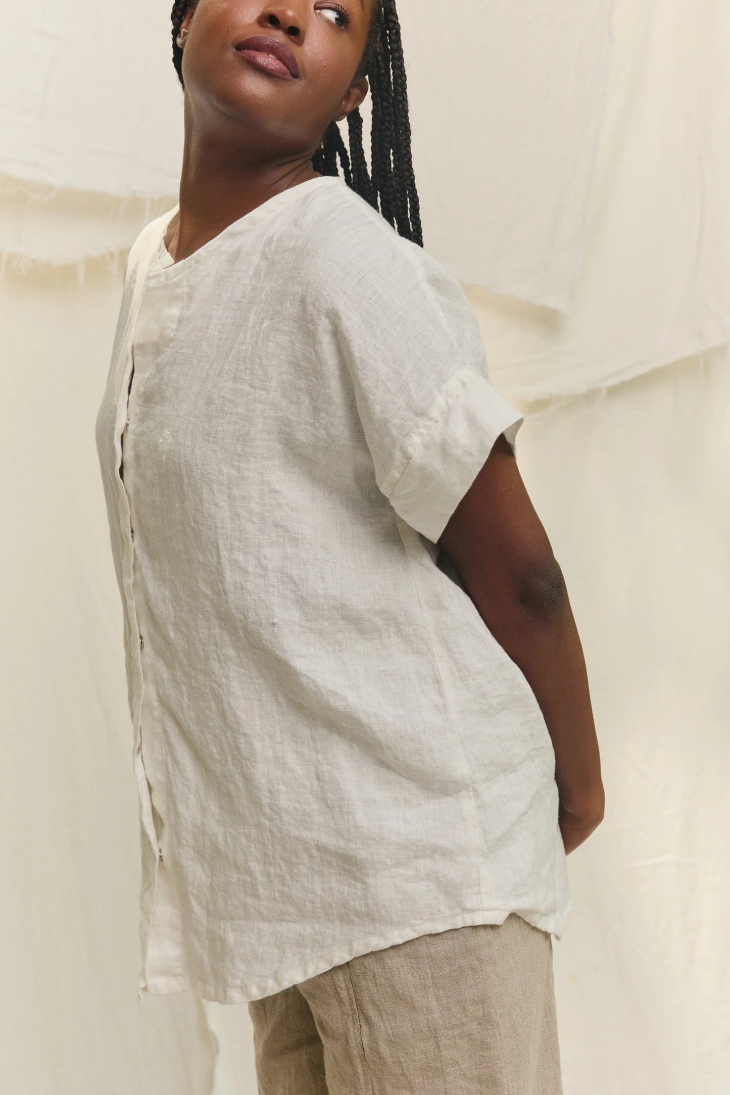 Georgia Snap Top in Lightweight Linen