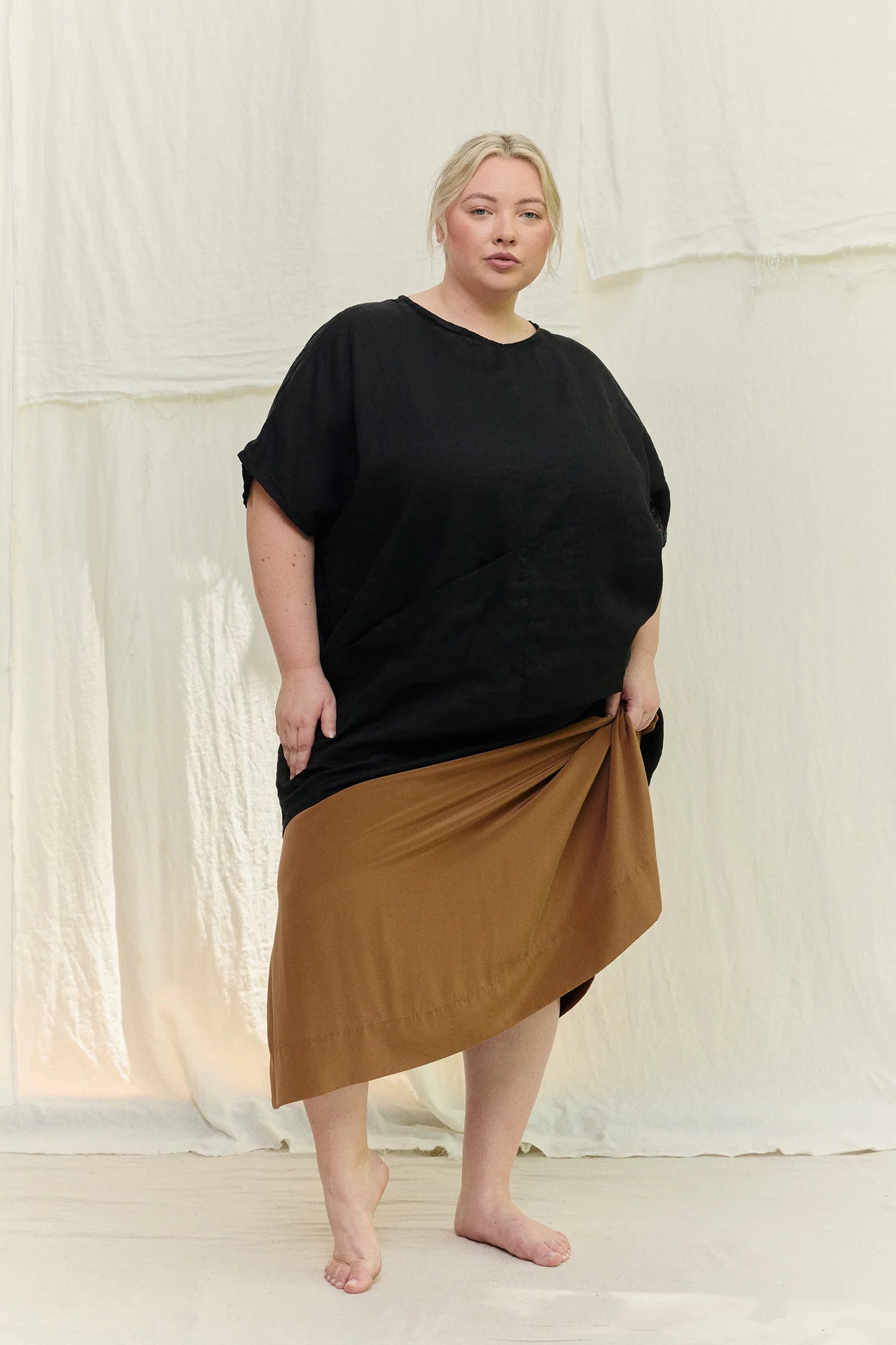 Harper Tunic in Lightweight Linen