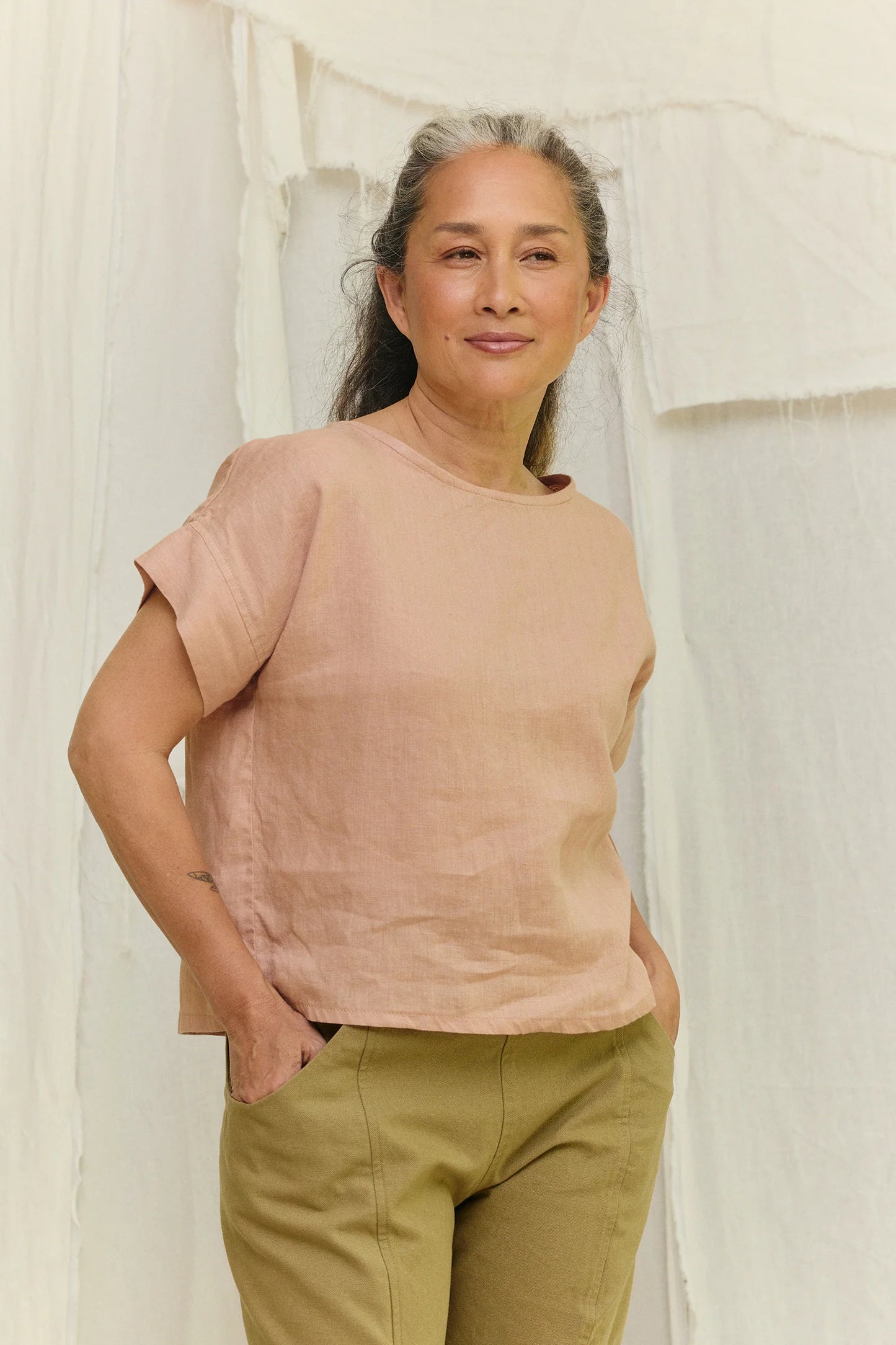 Georgia Tee in Lightweight Linen