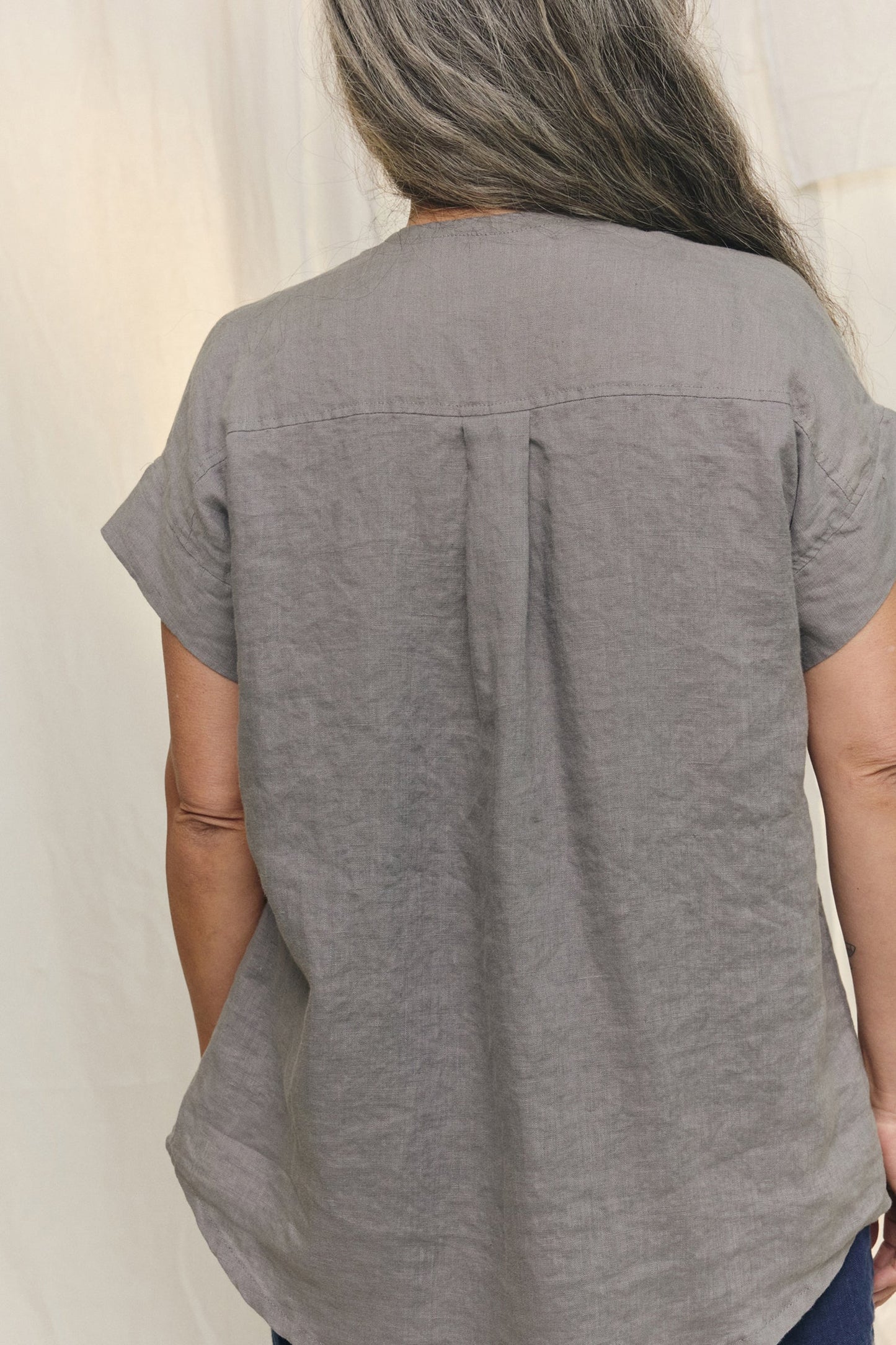 Georgia Snap Top in Lightweight Linen