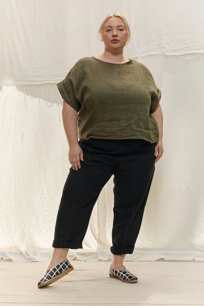 Georgia Tee in Lightweight Linen