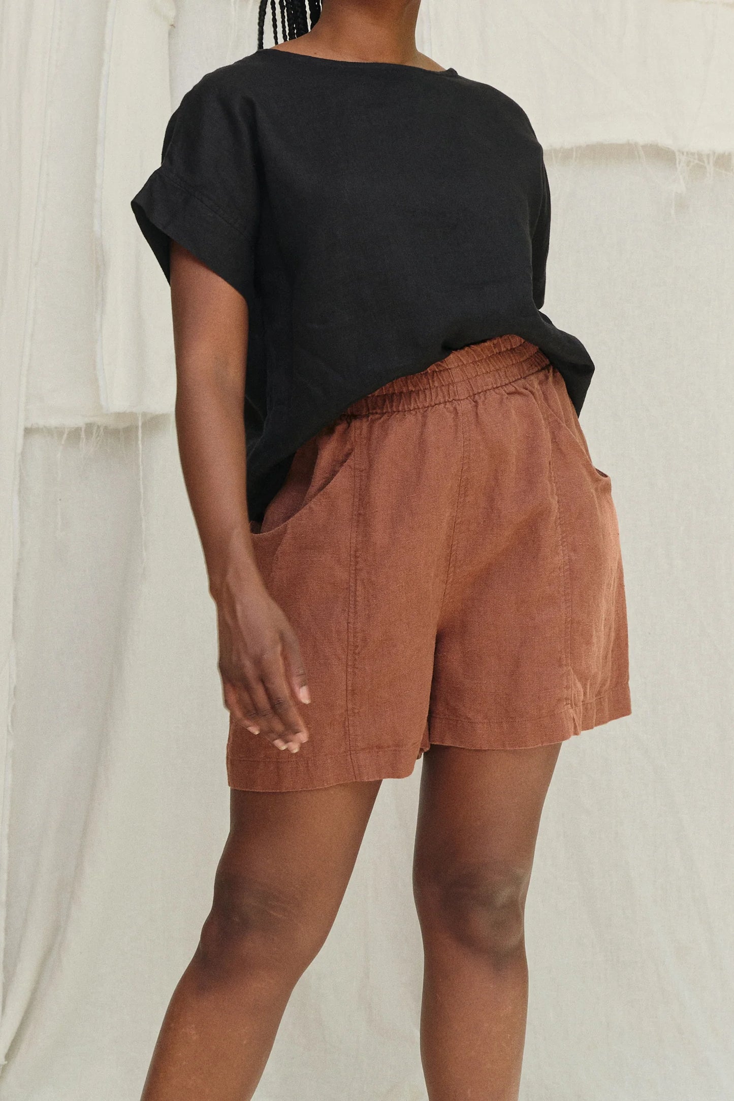 Georgia Tee in Lightweight Linen