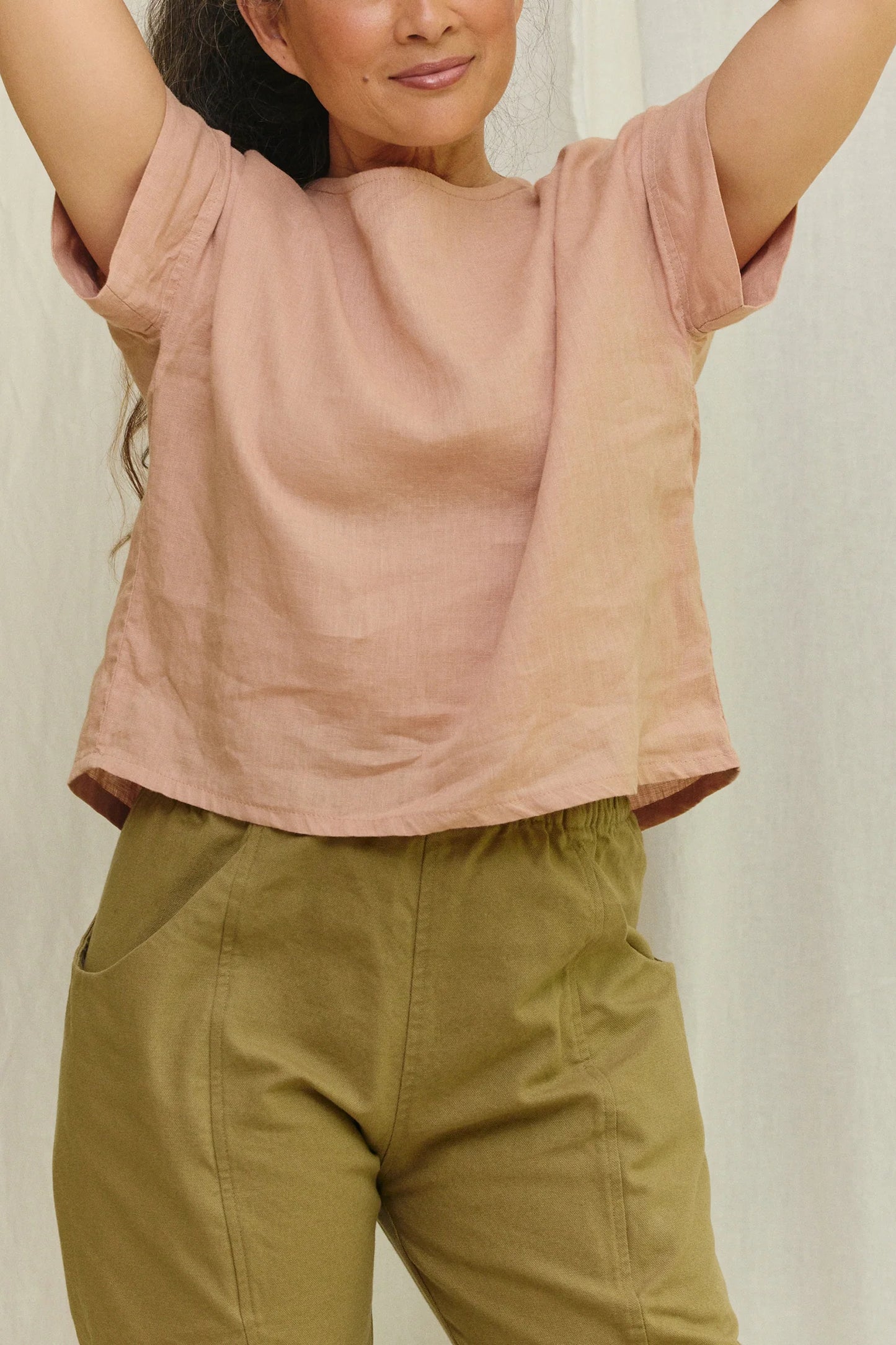 Georgia Tee in Lightweight Linen