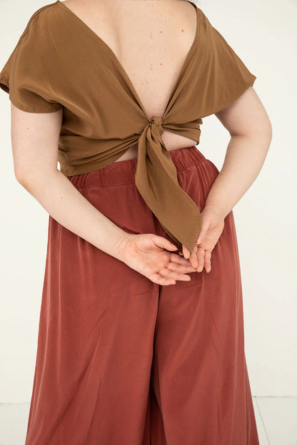 Maxine Crop in Silk Crepe