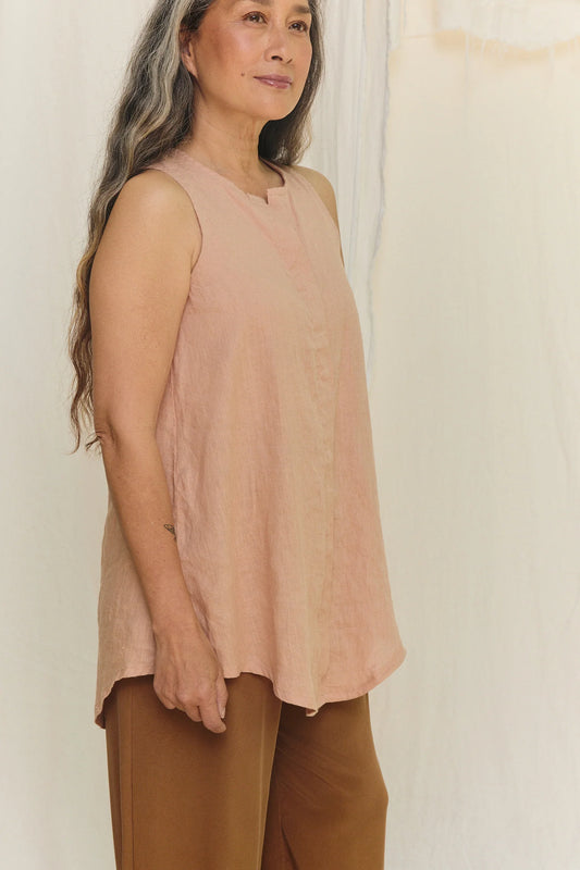 Sleeveless Kara Snap Top in Lightweight Linen