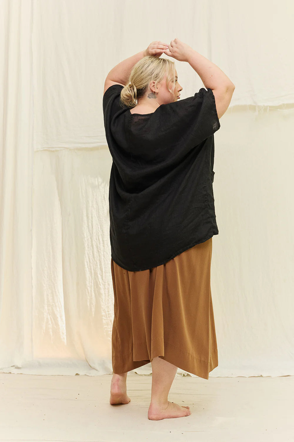 Harper Tunic in Lightweight Linen