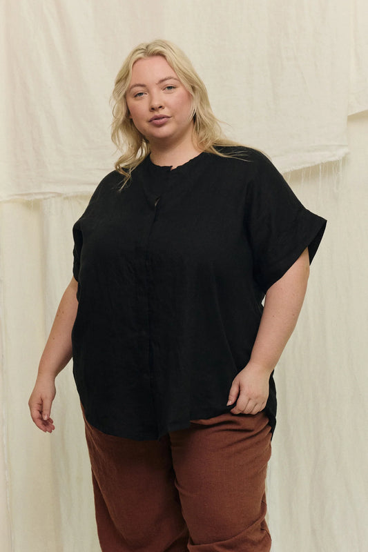 Georgia Snap Top in Lightweight Linen