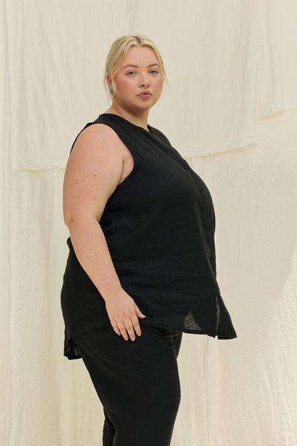 Sleeveless Kara Snap Top in Lightweight Linen