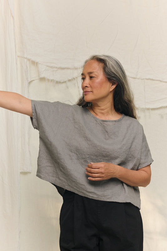 Linn Tee in Lightweight Linen